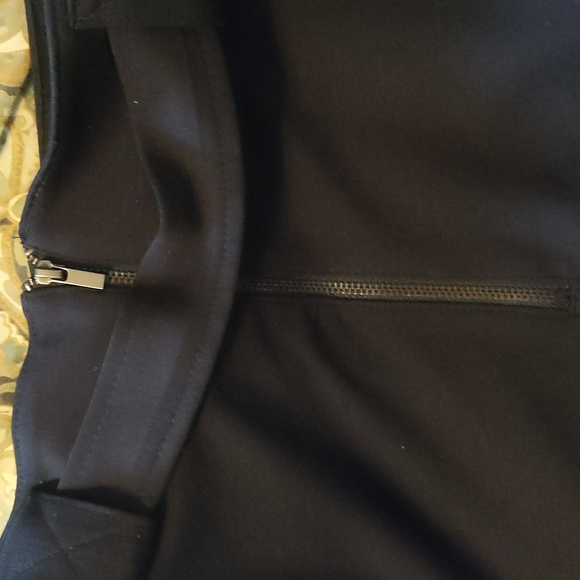 Banana Republic Skirt - Picture 5 of 5